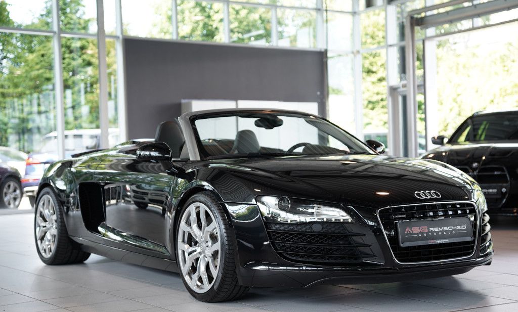 Audi R8