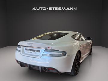 2011 Aston Martin DBS — фото 5