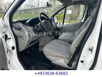 Renault Trafic - 9