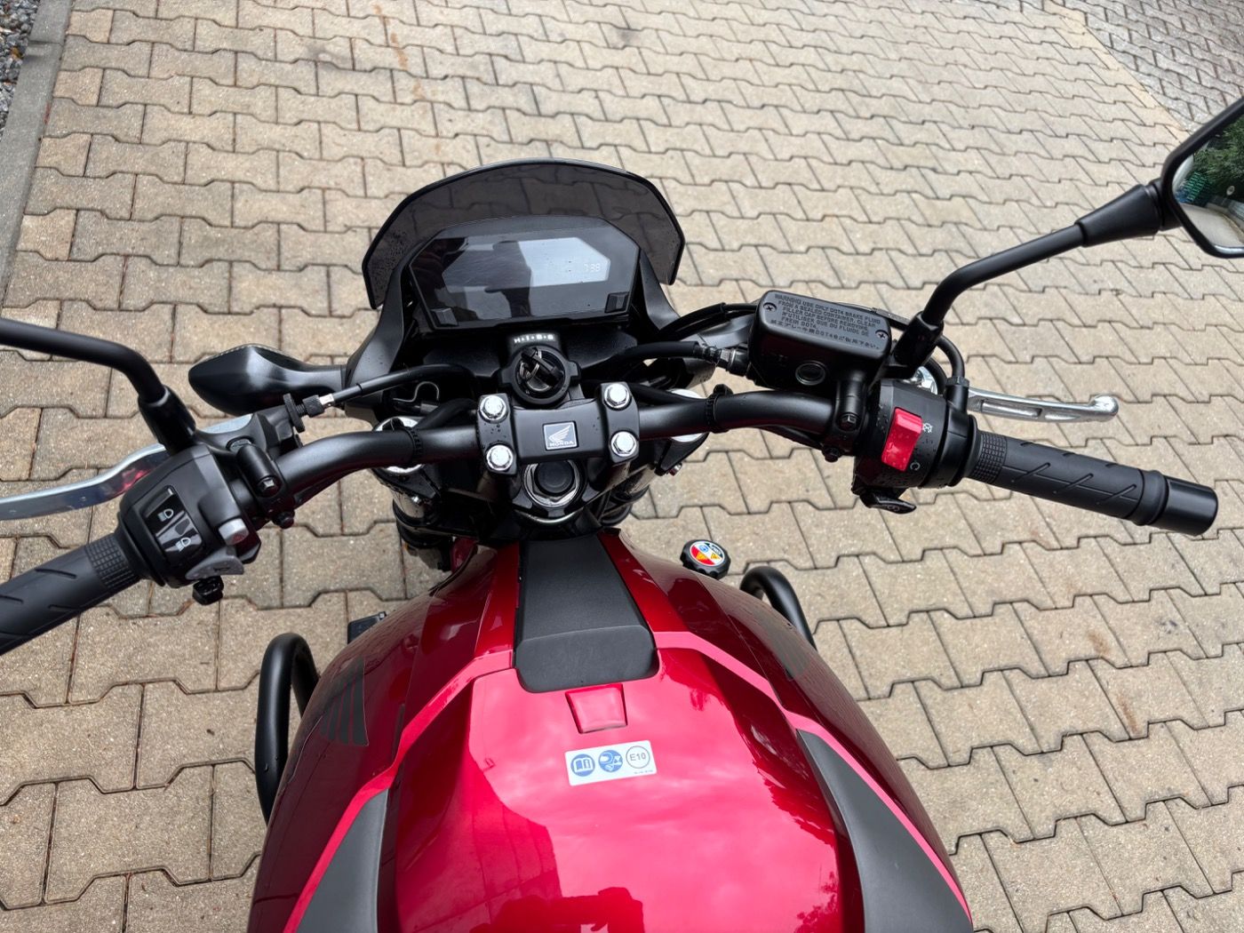 Fahrzeugabbildung Honda NC 750 S ABS Tieferlegung A2 Seitenkoffer