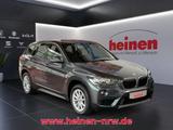 BMW X1 sDrive 18i Advantage NAVI+2xPDC+SHZ+EL.HECK - BMW X1 mit Benzin-Antrieb: Grau
