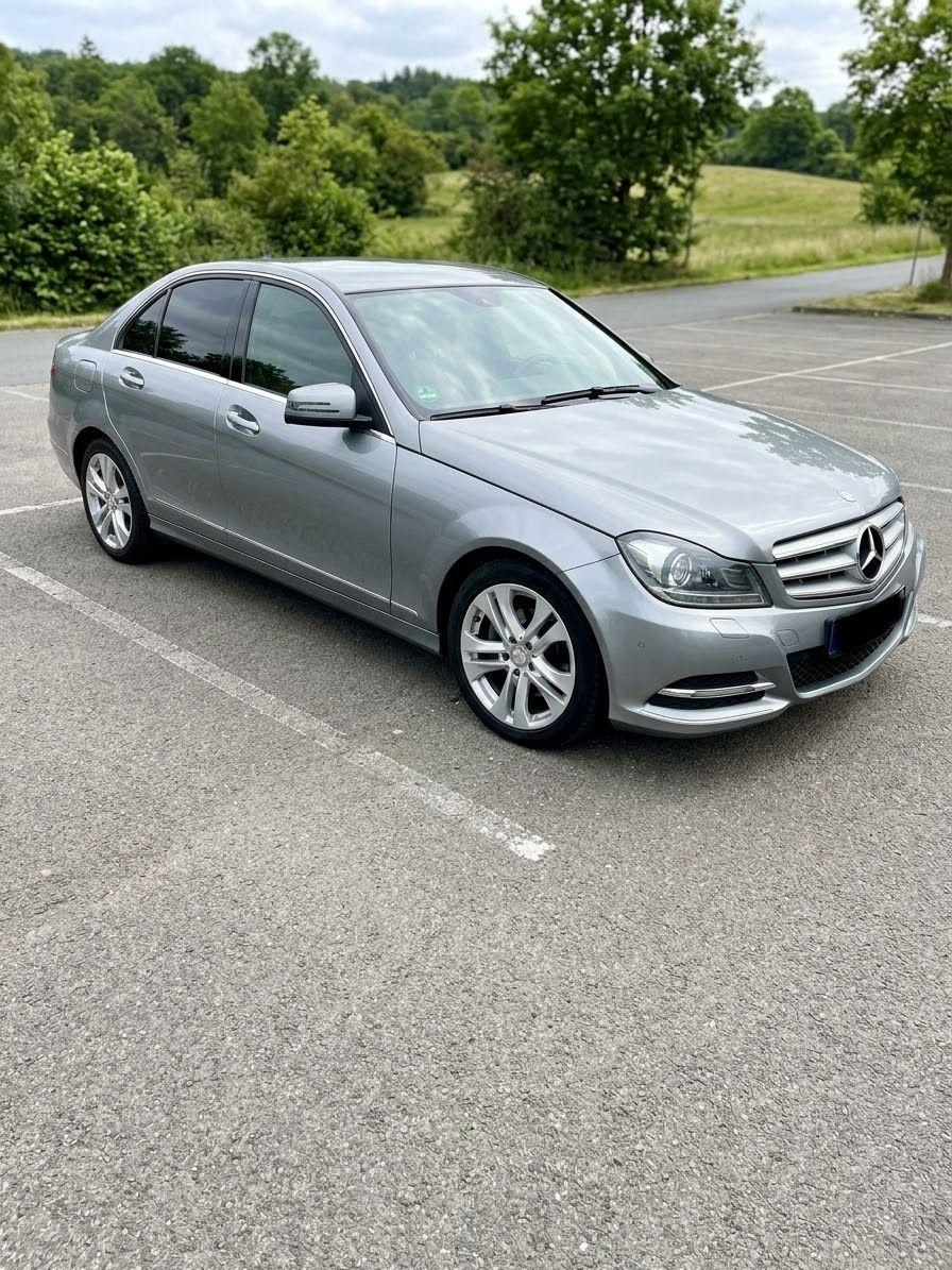 Mercedes-Benz C 180