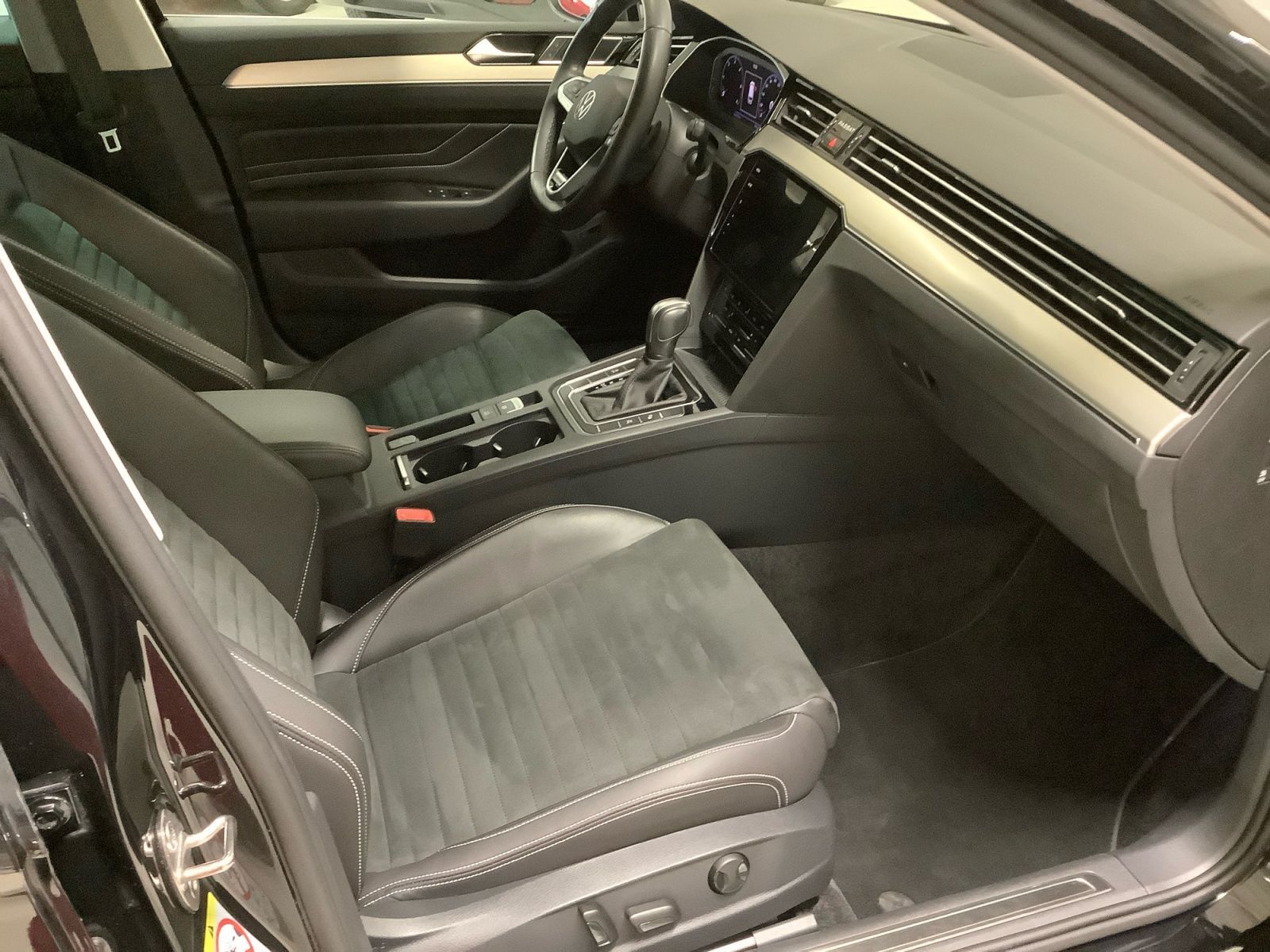 Passat Variant Elegance 2,0 TDI 4MOTION 147 kW D