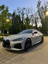 BMW 440 M440i xDrive Coupé A - - graue BMW 440