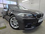 BMW 530d Touring xDrive*Navi*Xenon*AHK*1. Hand* - mit Diesel-Antrieb: Alcantara, Panorama-Dach, Kombi