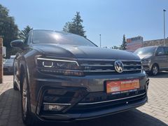 Tiguan Highline  4Motion  2x R-Line