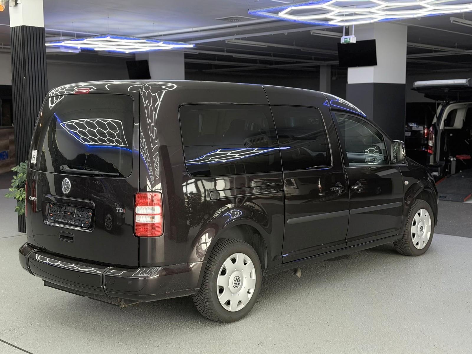 Volkswagen Caddy Maxi-DSG-Behindertengerecht-Rampe-1.Hand