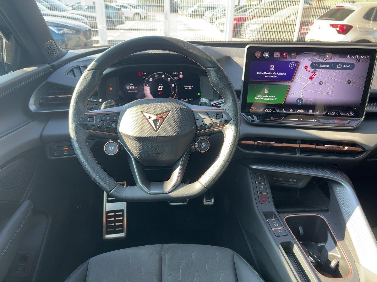 Cupra Terramar 1.5 eTSI DSG MATRIX+AHK+ACC+PANO+HUD+36