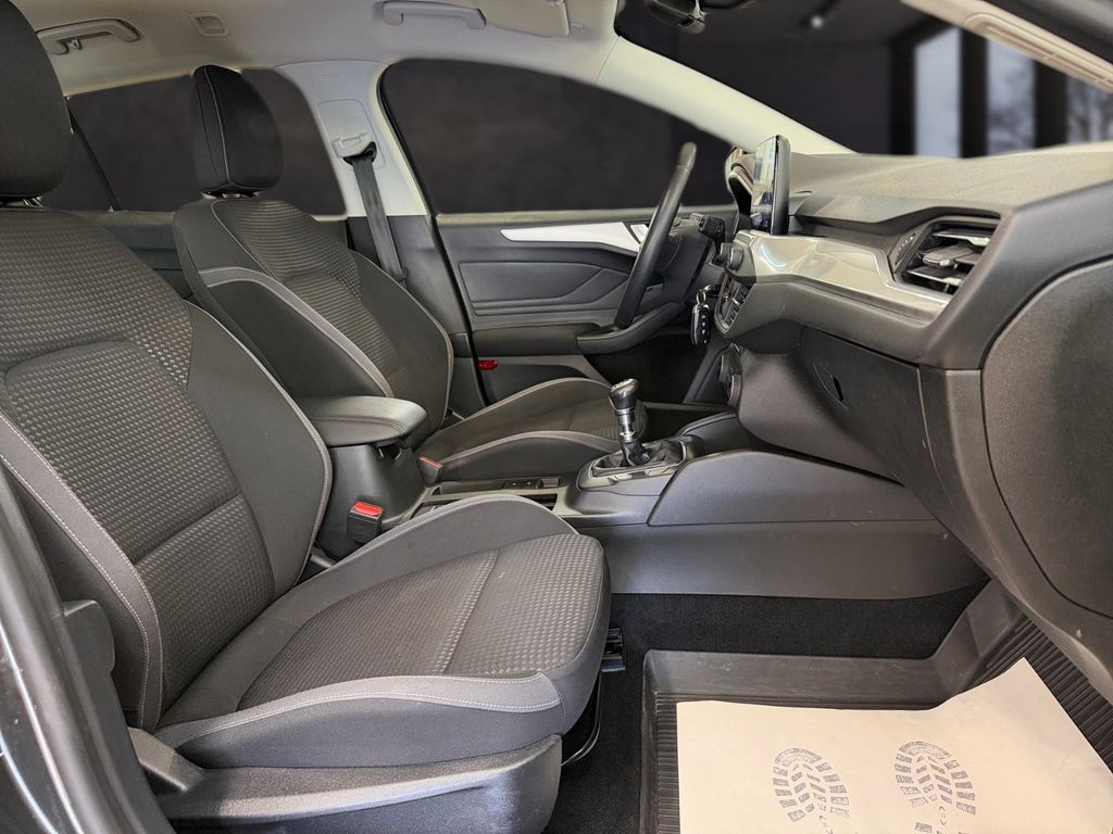Ford Focus - Bild 14