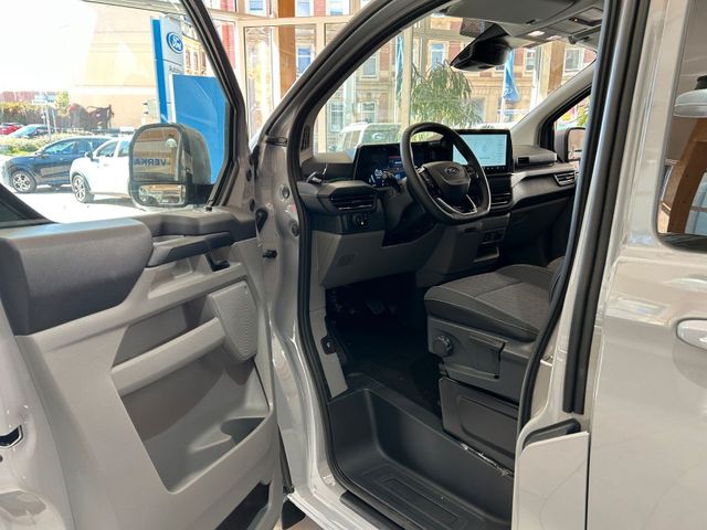 Ford Transit Custom 2,0l Doppelkabine L2 6 Sitze
