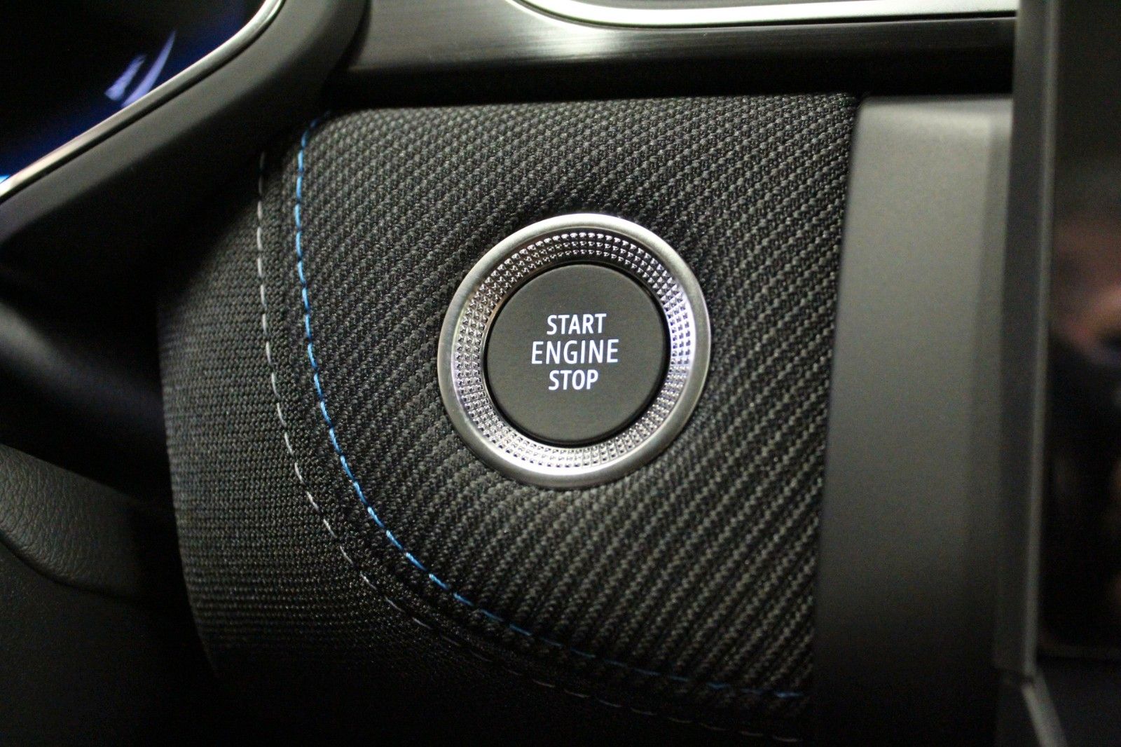 Fahrzeugabbildung Renault Captur Full Hybrid 160 E-Tech Esprit Alpine