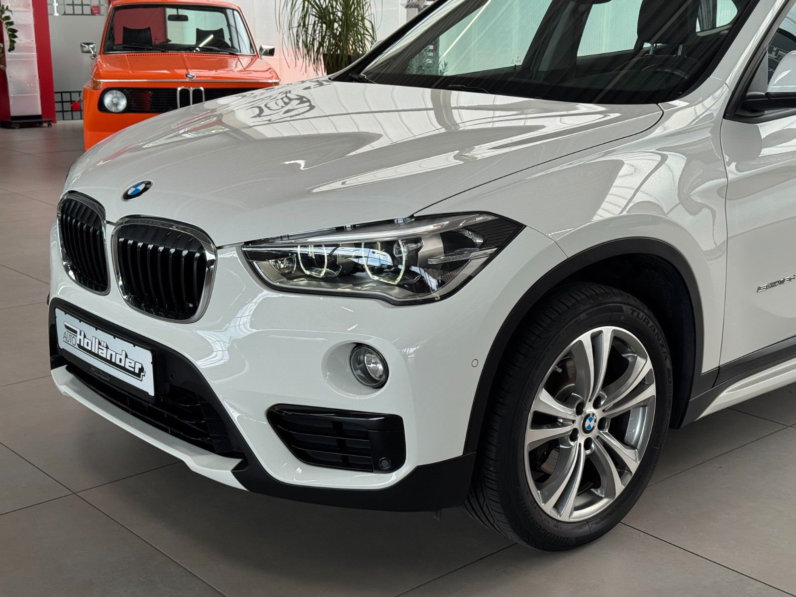 Fahrzeugabbildung BMW X1 18d S Drive Sport Line   "Business-Paket PDC"