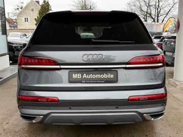 Audi Q7 - 5
