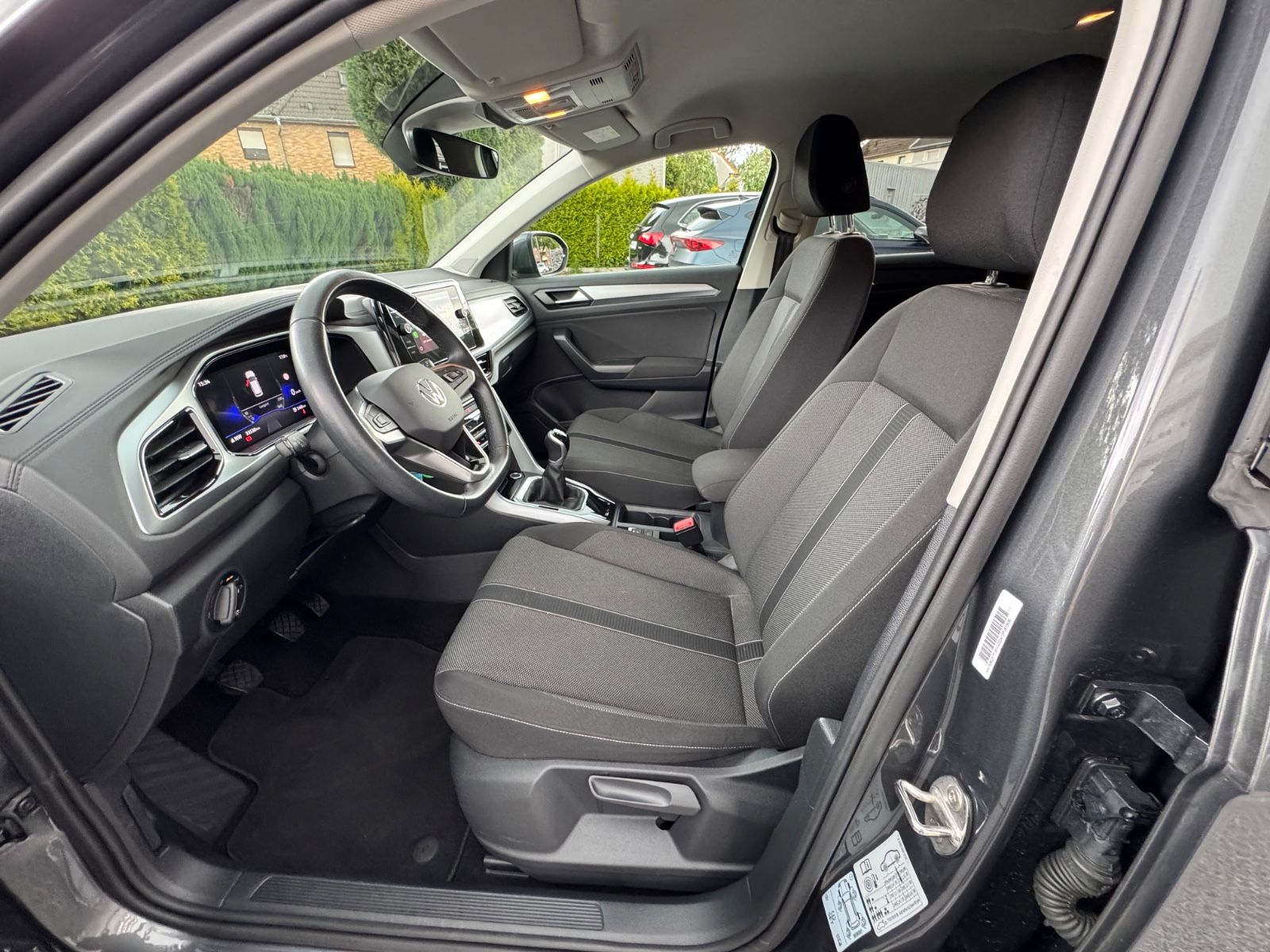 Volkswagen T-Roc Navi PDC LMF App-Connect PDC foto 13