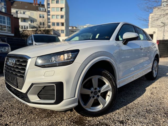 Audi Q2 30TDI SPORT/S-TRONIC/NAVI/SHZ/TEMP/AHK/S-HEFT