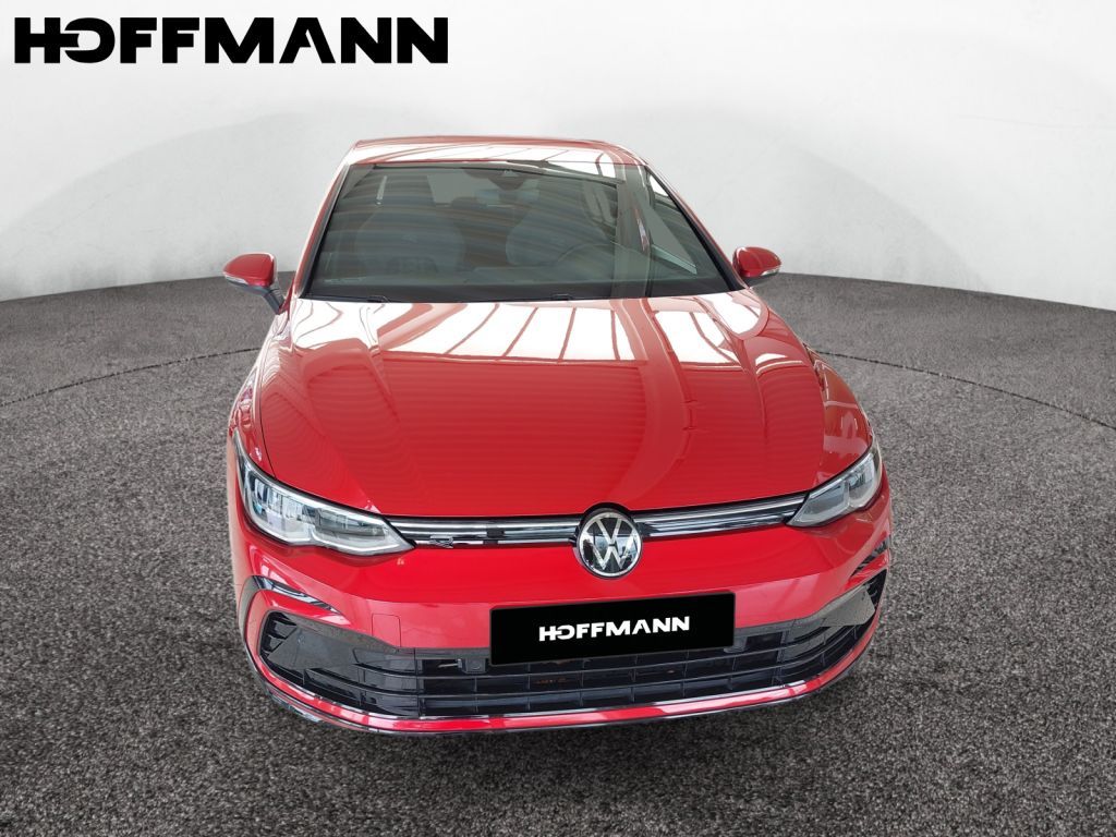 Fahrzeugabbildung Volkswagen Golf 1.5 TSI R-Line