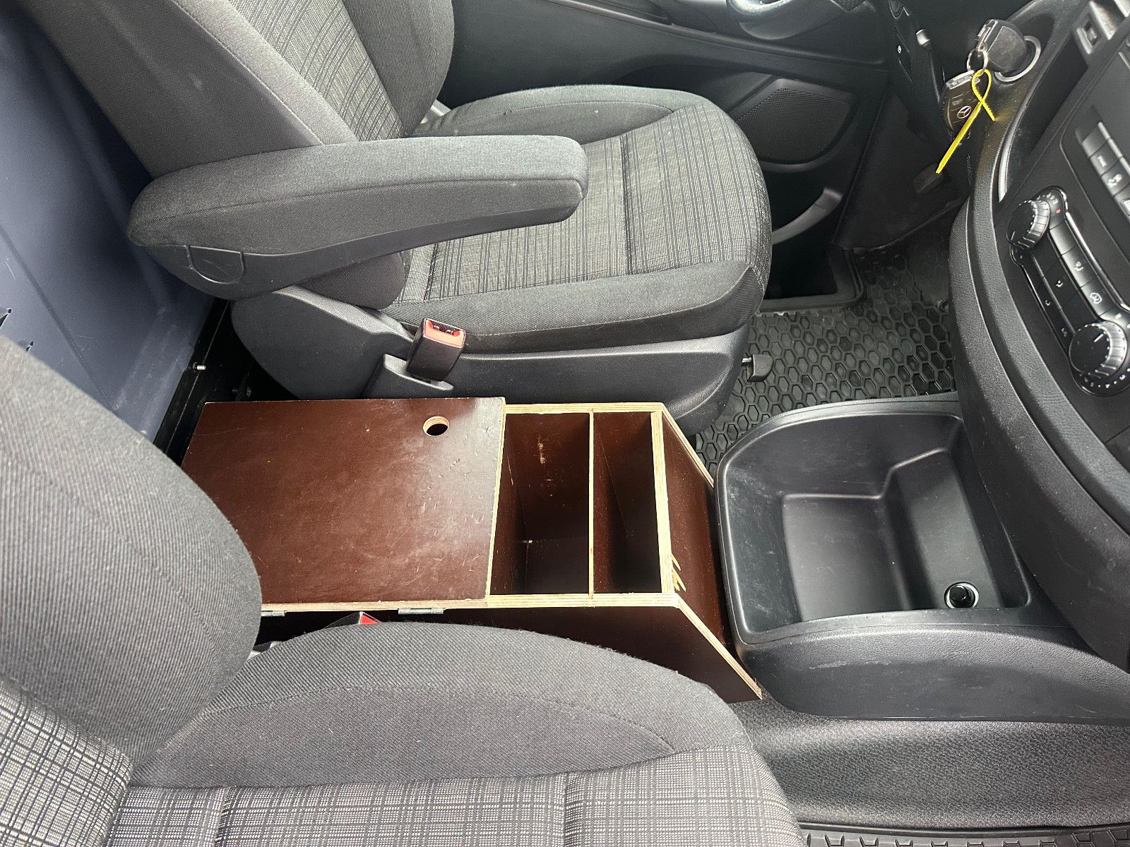 Fahrzeugabbildung Mercedes-Benz Vito 114 4Matic Lang *NAVI*TEMPO*SH*KAMERA*