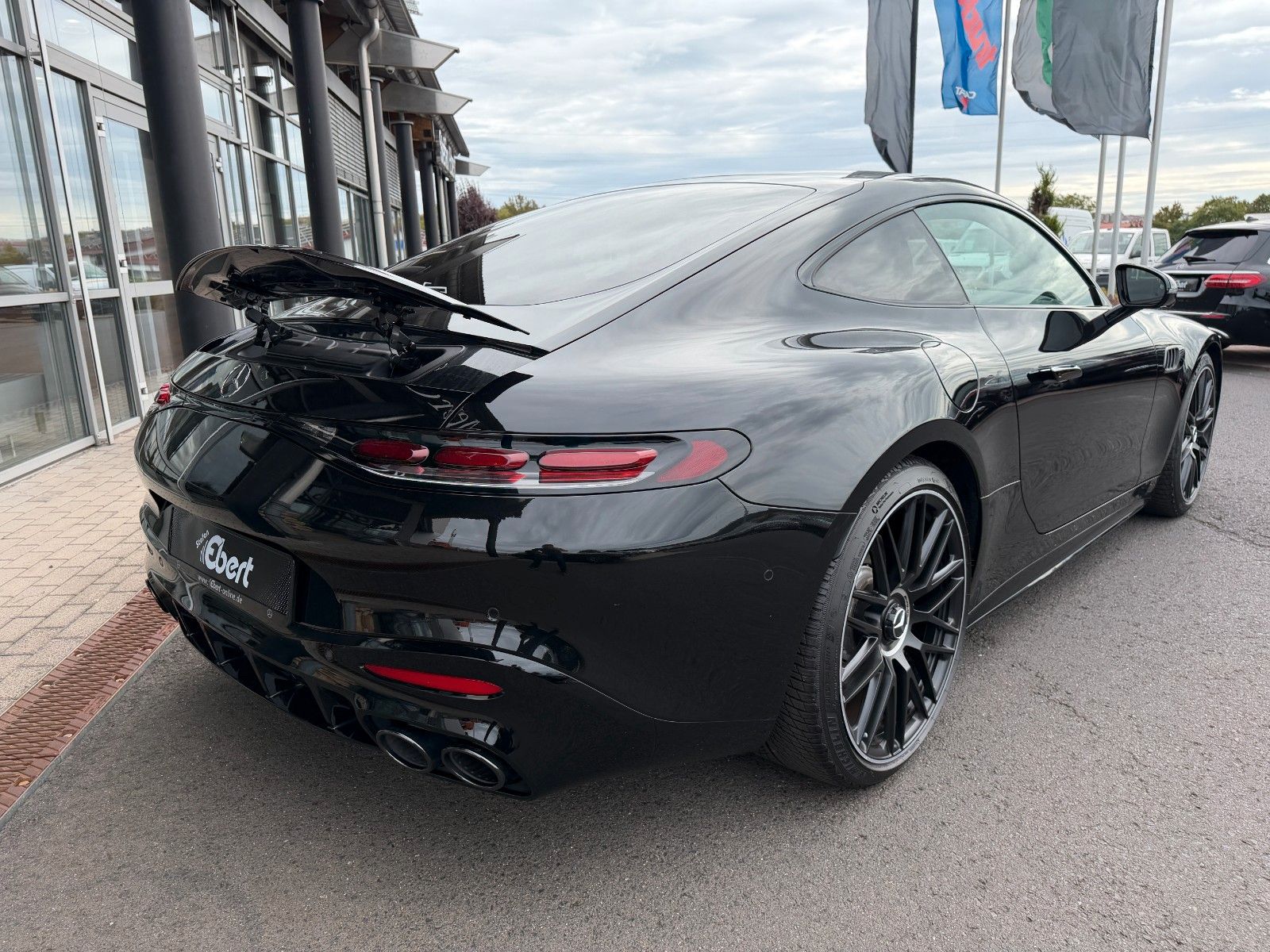 Fahrzeugabbildung Mercedes-Benz AMG GT 43 Premium Plus HUD+Burm+RideControl+360°