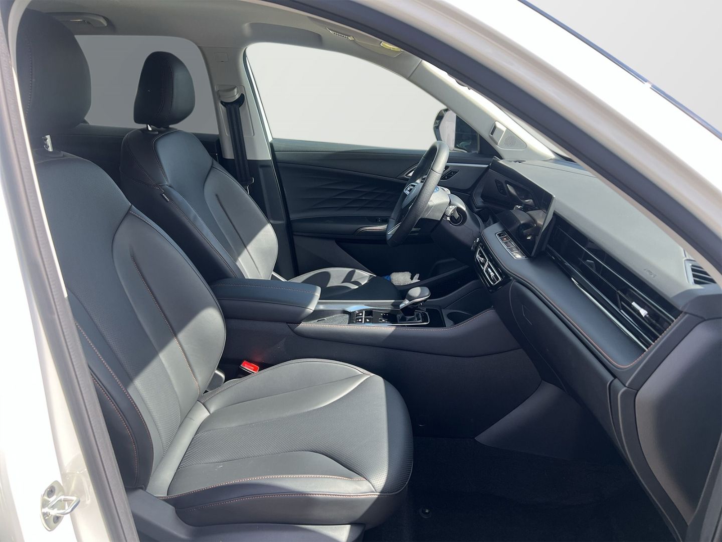 MG HS HEV Luxury imagem 3