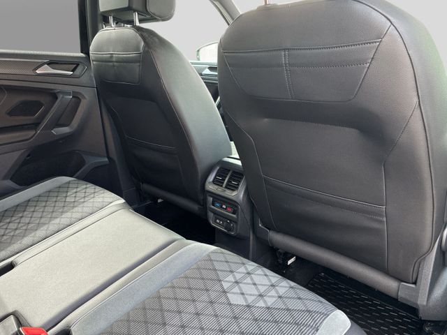 Volkswagen Tiguan R-Line 4Motion+AHG-Schw.+HUD+Bus.-Prem+Ma