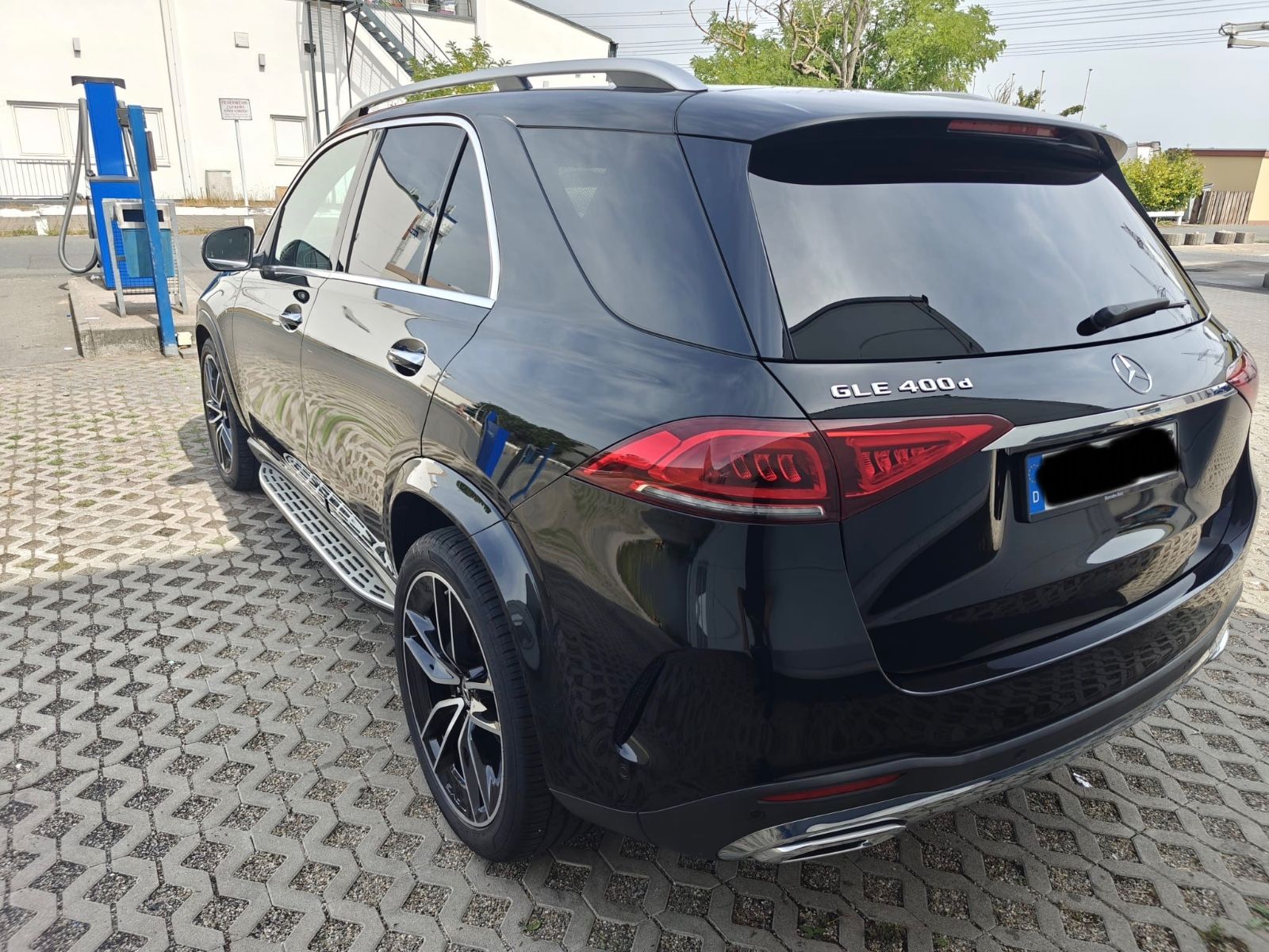 Mercedes-Benz GLE 400d 4Matic/ AMG-LINE/ Burmester/ Pano/ 360° foto 6