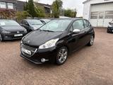 Peugeot 208 Allure - Peugeot 208 mit Benzin-Antrieb: Limousine