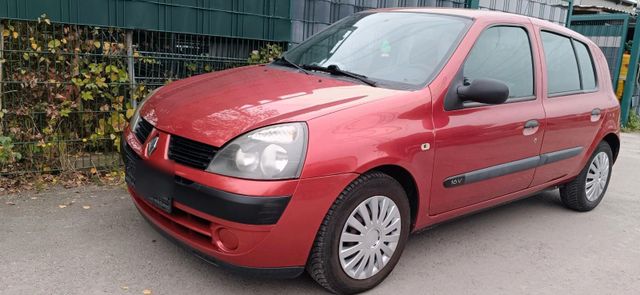 Renault Clio 2004. 1.2 75Ps Erste Hand Neu...