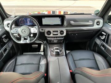 Fahrzeugabbildung Mercedes-Benz G 63 AMG G -Modell Station G 63 AMG NETTOVERKAUF