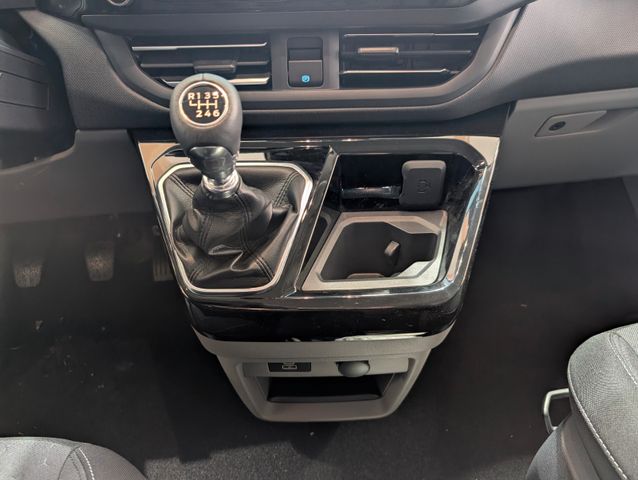 Ford Tourneo Custom 2.0 EcoBlue 320 L1 Titanium