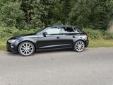 Audi A3 1.5 TFSI S-line Sportback Massagesitz - Audi A3 mit Benzin-Antrieb: Limousine, 1.5