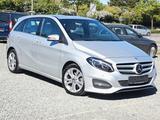 Mercedes-Benz B 200 (LED/KAMERA/AHK/TLEDER/NAV/TÜVNEU) - Mercedes-Benz B 200 Gebrauchtwagen in Wiesbaden