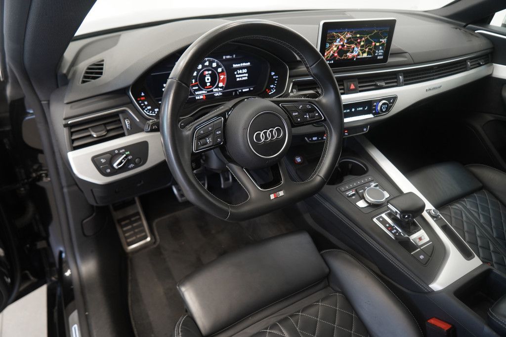 Audi S5