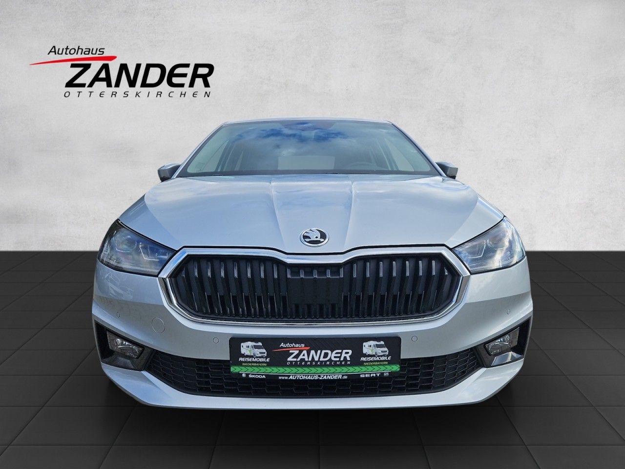 Fahrzeugabbildung SKODA Fabia TSI Style 81 kW LED/NAVI/ACC/SHZ/LHZ