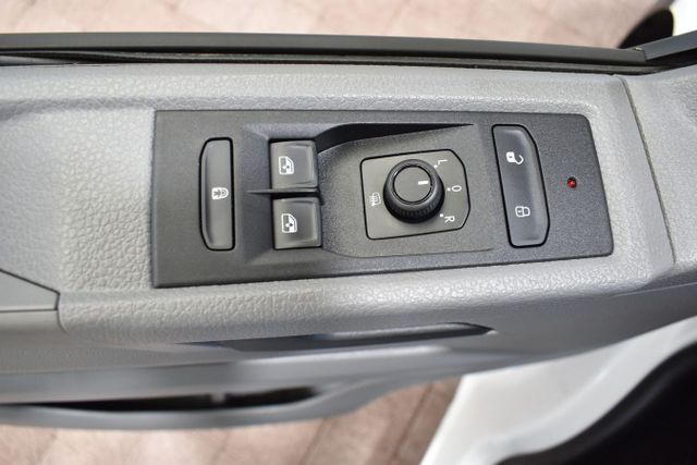 T6.1 Caravelle KR 2.0 TDI TREND 9-SITZ APP+KLIMA