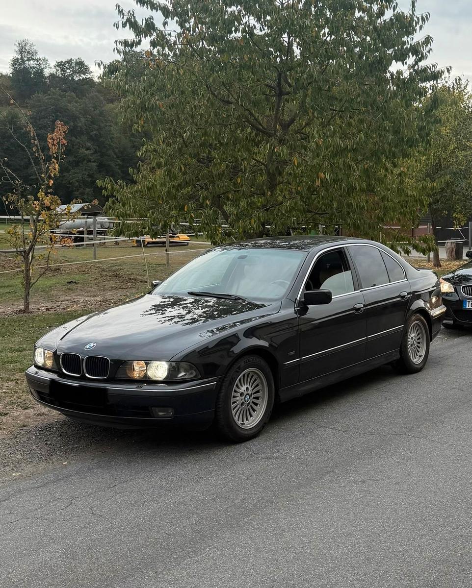BMW 520