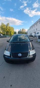 Volkswagen VW SHARAN 2,0 AUTOMATIK 7SITZER TÜV NEU AN... - VW Sharan Gebrauchtwagen in Dortmund