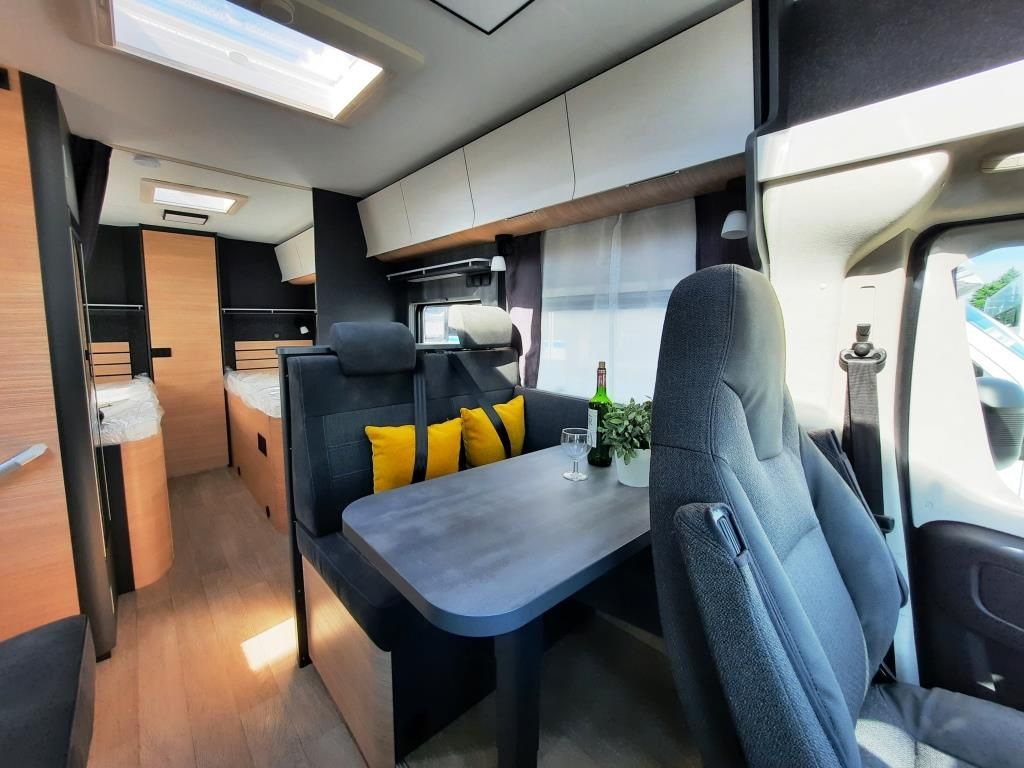 Fahrzeug Übersicht 7 Fahrzeugabbildung Hobby MAXIA T 740 WE Verfüg./Sparen Sie 12.579,- €