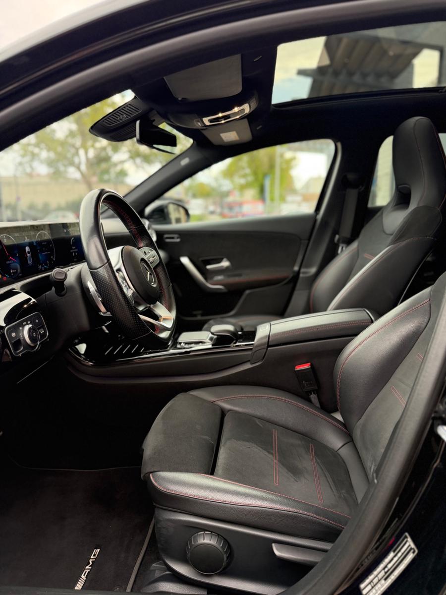 Mercedes-Benz A 200 AMG Line 4Matic 190ch - 1 ère main - Toit ouvrant - Carnet entretien - Virtual cokpit