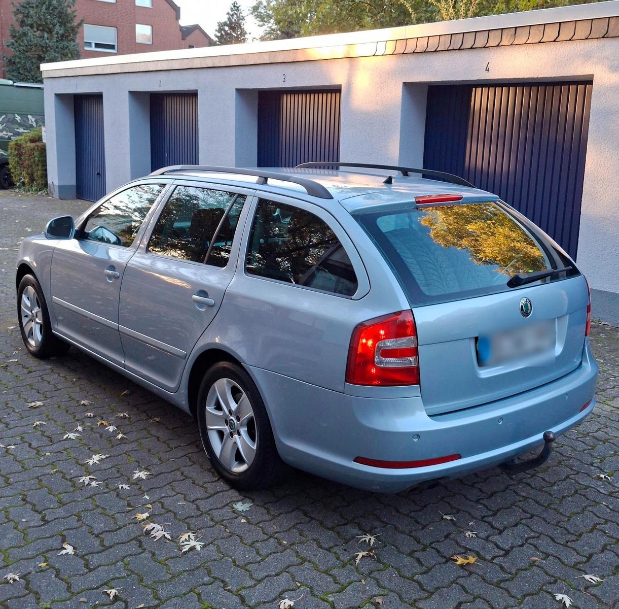 Skoda Octavia 2010 — photo 7