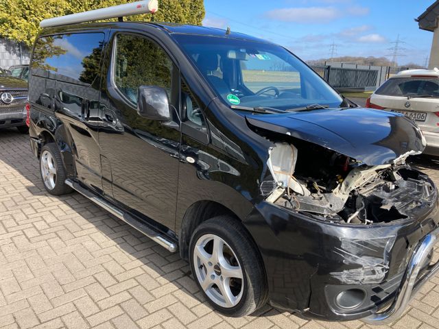 Nissan NV200 /Evalia Evalia Premium