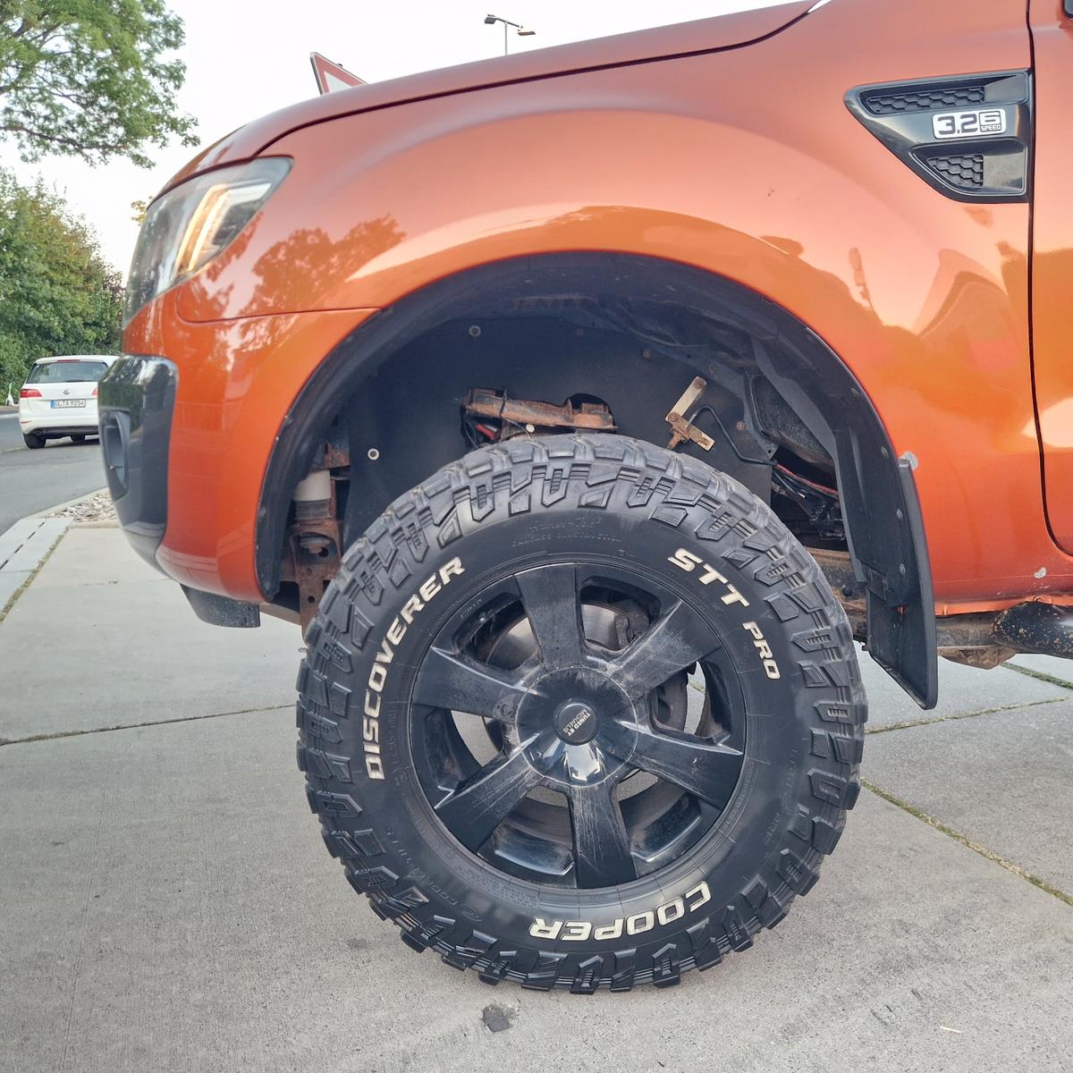 FORD RANGER WILDTRAK 3.2 200ch BVM Treuil électrique Attelage Historique présent - 2EME MAIN