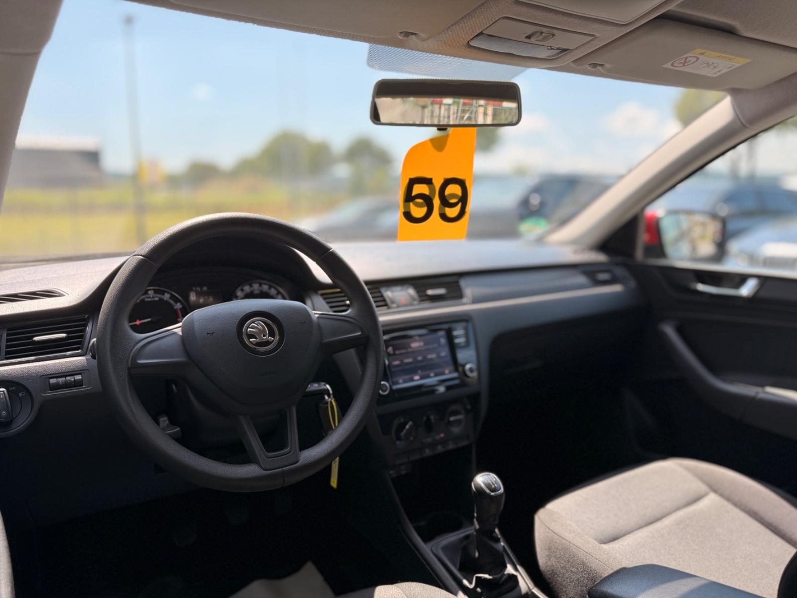 Skoda Rapid Spaceback 1.0 TSI Klima Tüv NEU