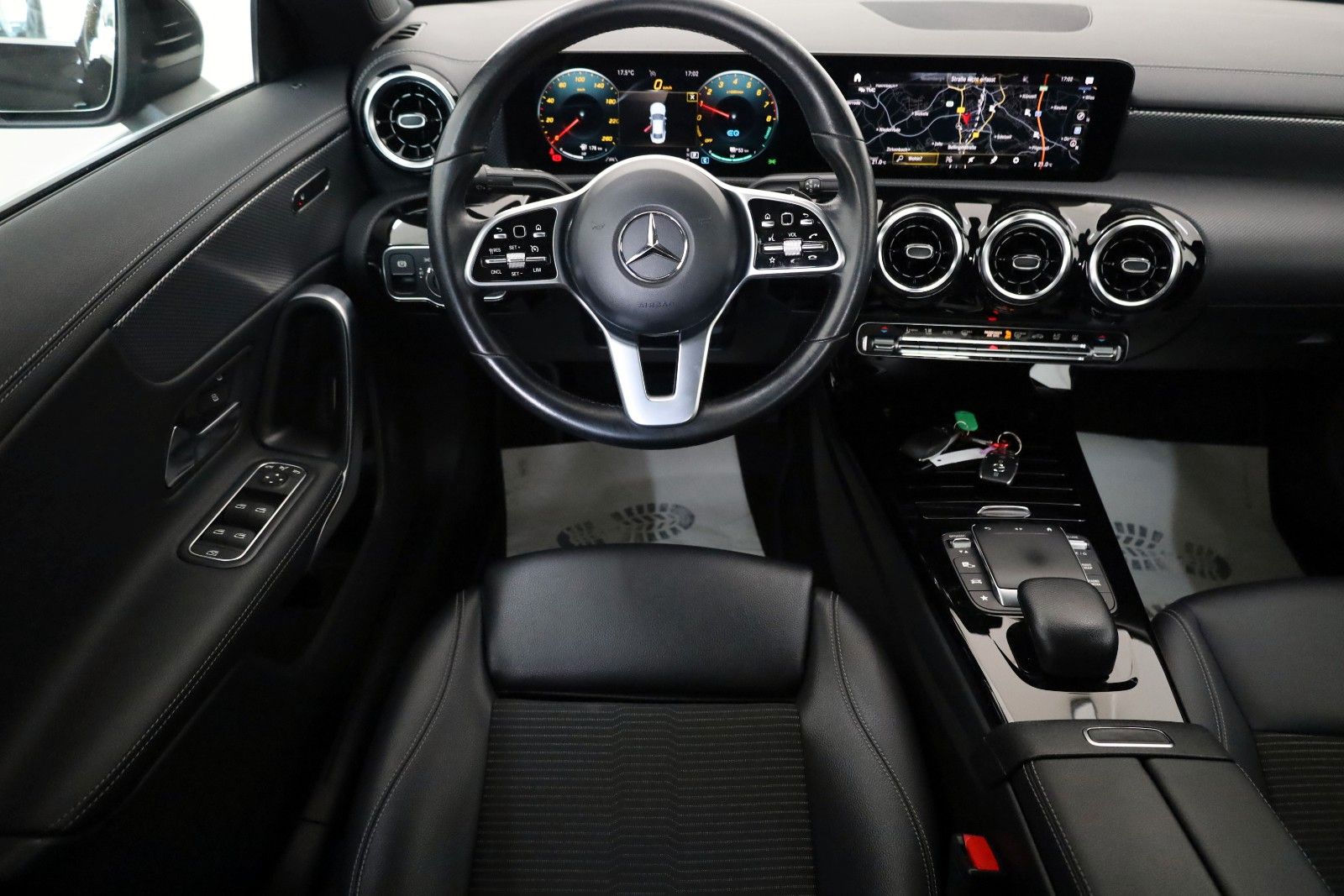 Fahrzeugabbildung Mercedes-Benz CLA 250 e Coupe Progressiv,T.Leder,Navi,Panorama