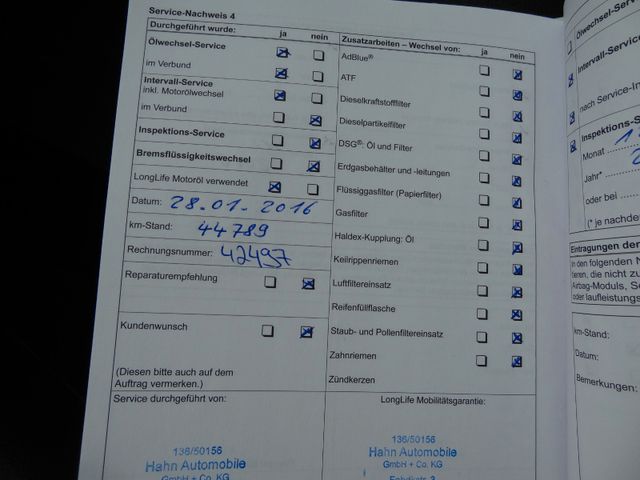 Fahrzeugabbildung Volkswagen Tiguan Sport Style 4Motion/Xenon/SitzH/PDC/Leder