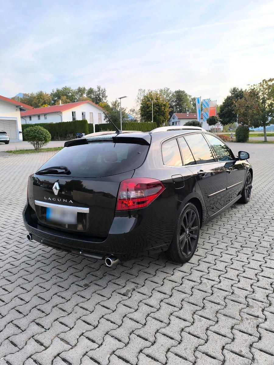 Renault Laguna 2012 — engine 173 HP (127kW)