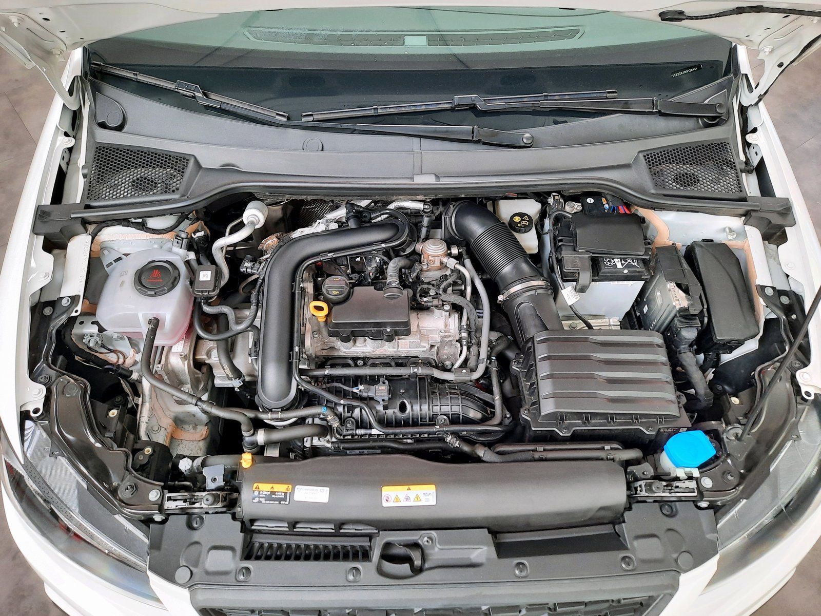 Fahrzeugabbildung SEAT Ibiza Style Edition TSI *Navi*Cam*PDC*LED*ACC*