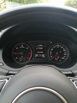 Audi Q3 2.0 TDI Quattro S-Line - Audi Q3 von privat