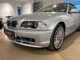 BMW 320 Cabrio Navi Xenon Leder Klimaautomatik PDC - BMW 3 Series aus 2001