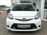 Toyota Aygo AYGO Connect Navi Klima Bluetooth Isofix - Gebrauchtwagen in München bis 5.000 Euro