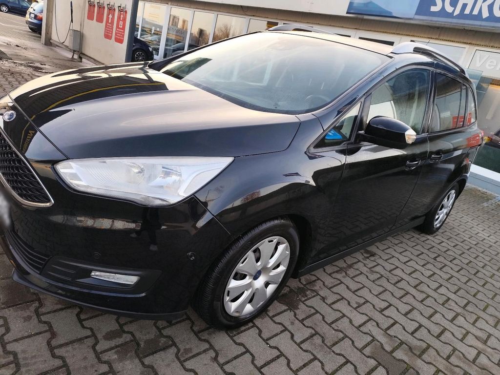 Image of Ford Grand C-Max